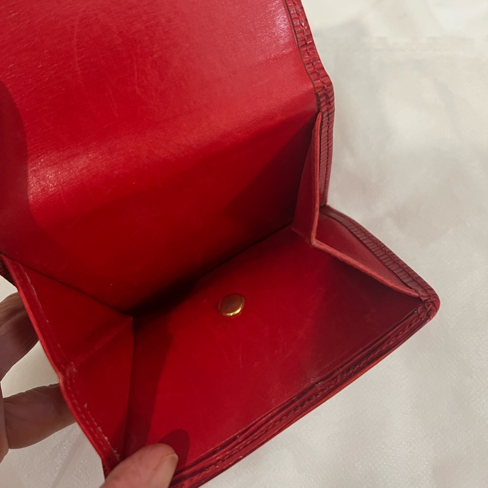 Authentic Red LV Wallet - Picture 5 of 10